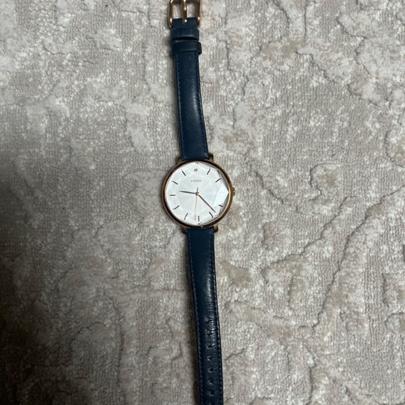 Fossil Watch - Picture 2 of 6